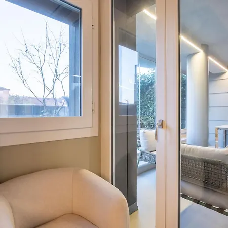 Urban Oasis, By Short Holidays Apartmán