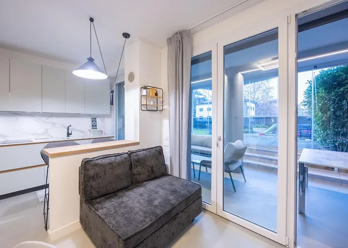 Urban Oasis, By Short Holidays *