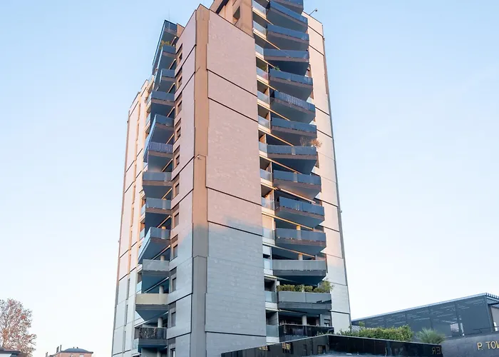 Urban Oasis, By Short Holidays * Bologna