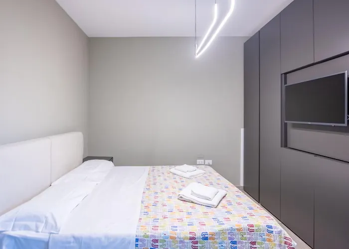 Urban Oasis, By Short Holidays Bologna