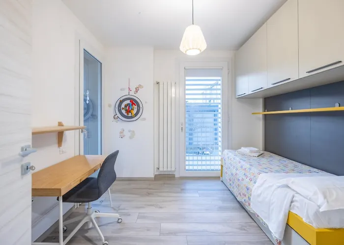 Urban Oasis, By Short Holidays 博洛尼亚